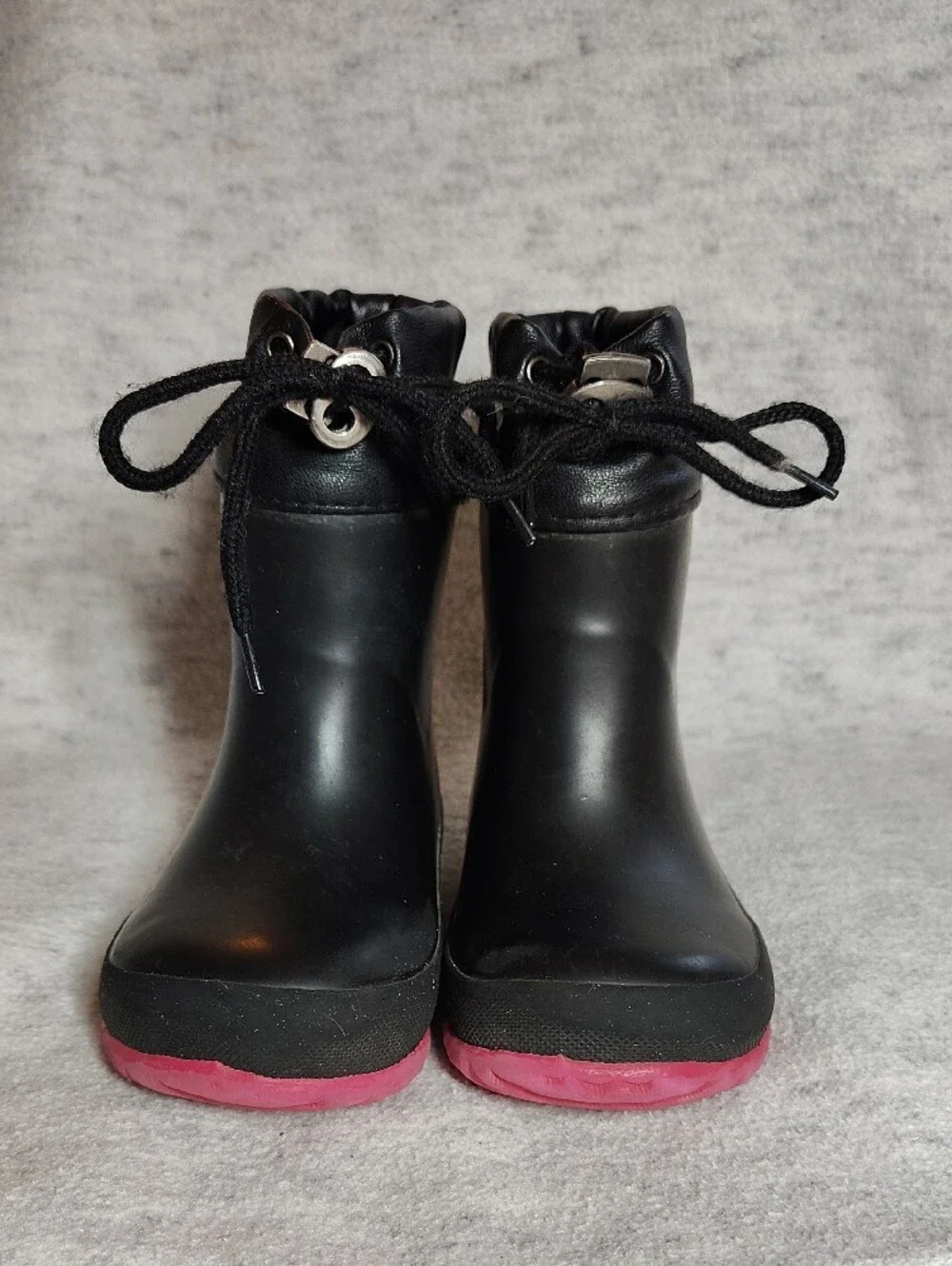 L.A. Gear Kids Black Rain & Snow Boots with Pink Soles